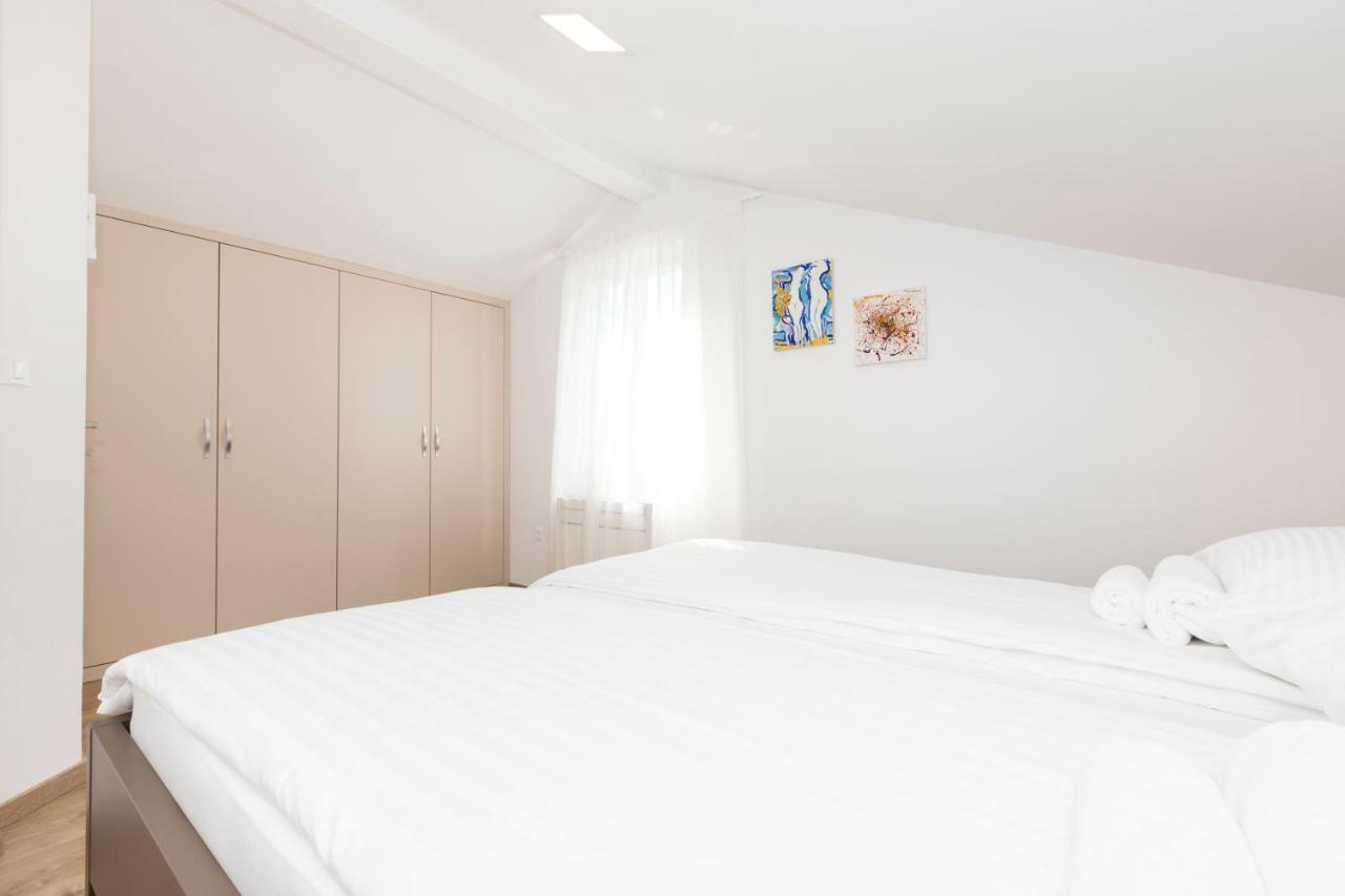 Villa Artaturi Mali Lošinj Extérieur photo